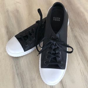 NWT Women’s Eileen Fisher sneakers